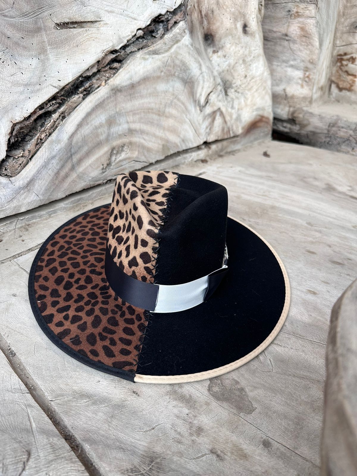 Sombrero Lumi ☽ Leopardo & Negro