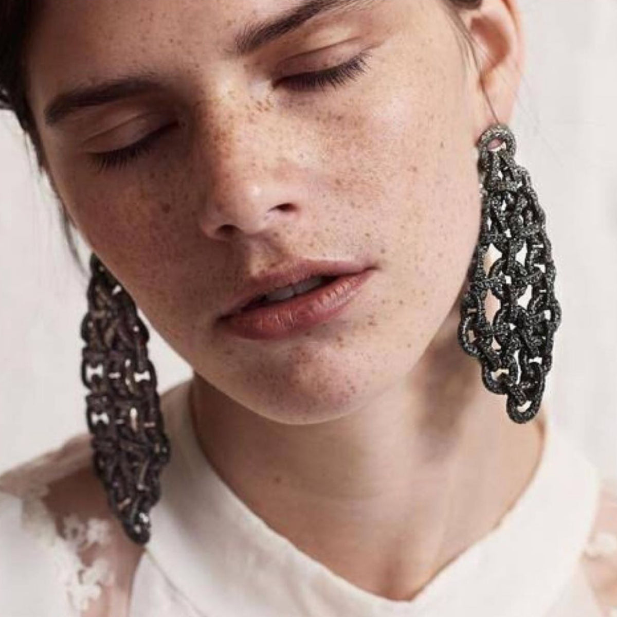 Adi Earrings · Black Silver